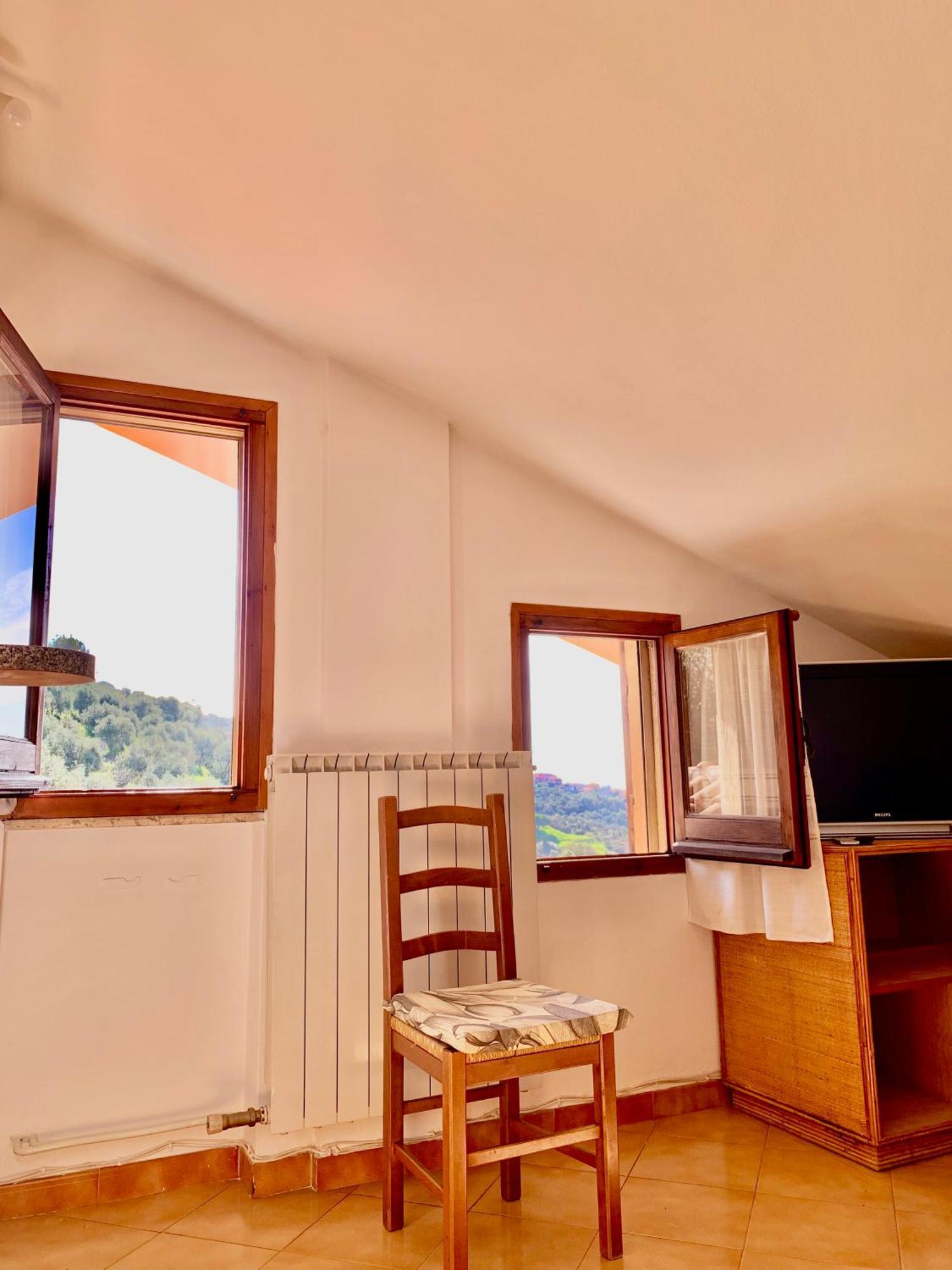 T V B - Vacanze * Imperia