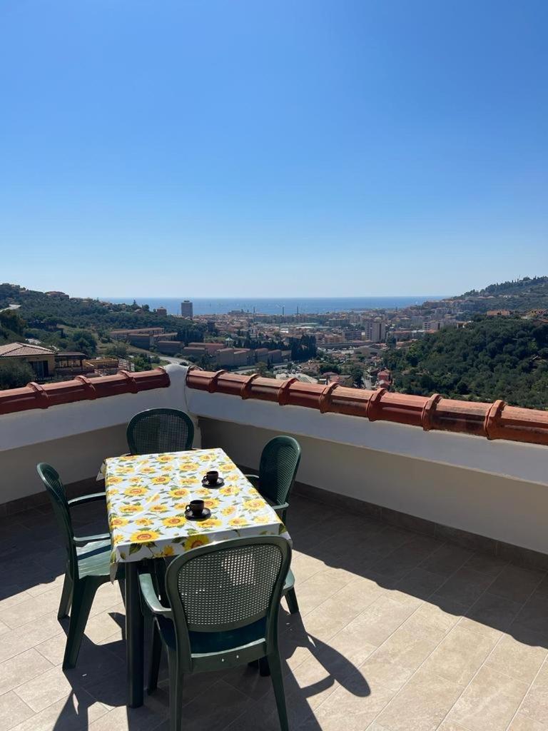 Apartment T V B - Vacanze Imperia
